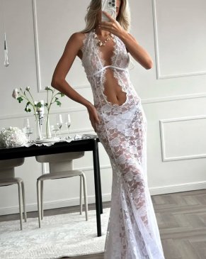 Александра, 30